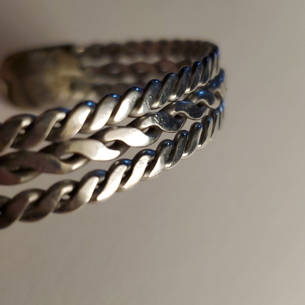 Braided Faux Silver Open Cuff Design Bracelet Preowned Jewelry - Picture 6 of 8